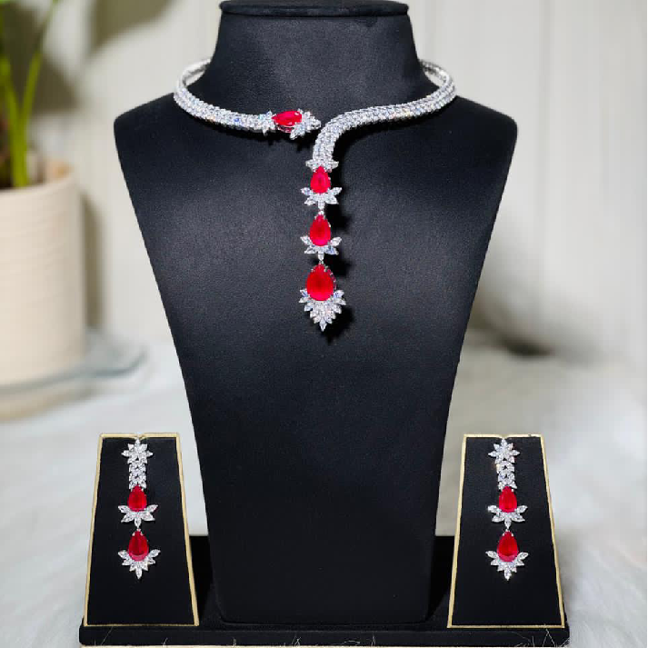 Noore Scarlet Cascade Diamond Necklace Set