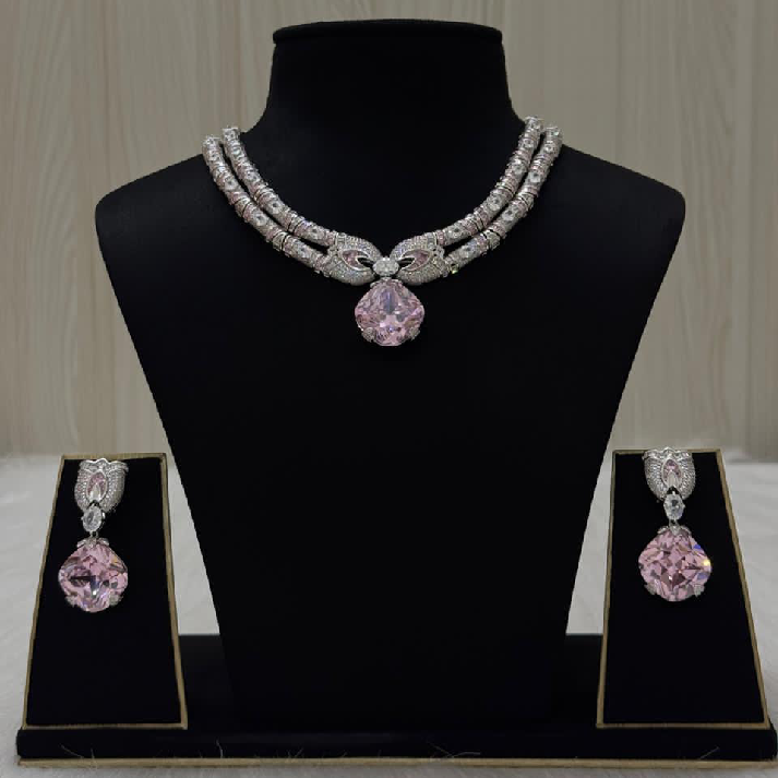 Noore Blush Royale Diamond Necklace Set