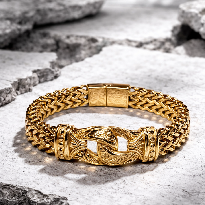 Noore by Neetu Kaushal Gold-Tone Eagle Link Men’s Bracelet – Premium Power Design