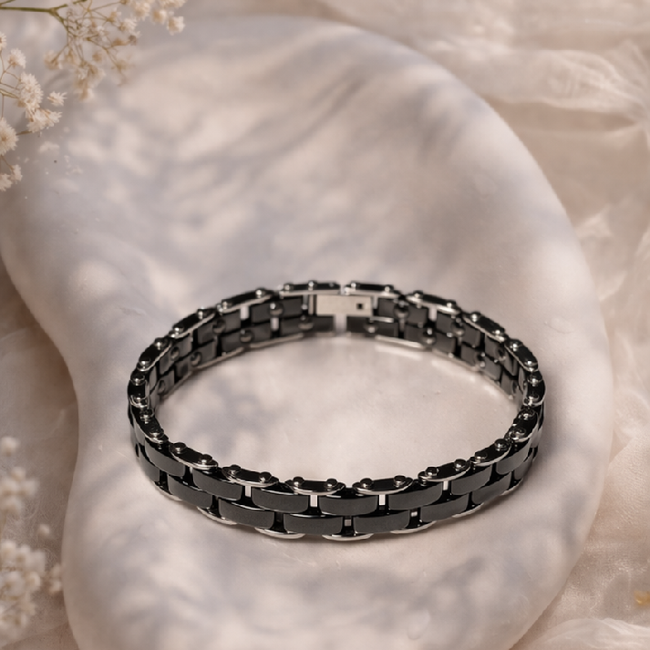 Men’s Black Ceramic & Steel Bracelet – Sleek Edge by Noore