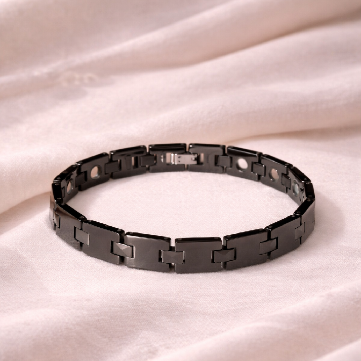 Men’s Black Stainless Steel Link Bracelet – Minimal Power by Noore