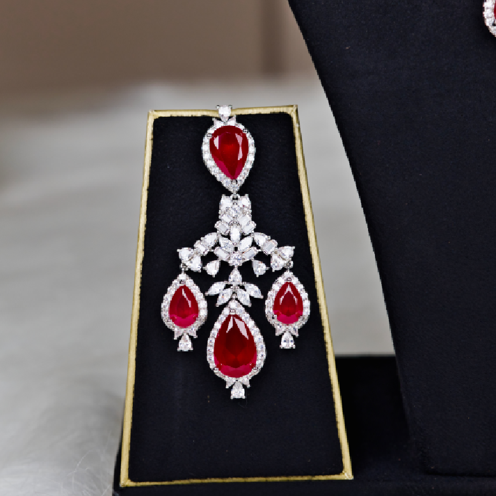 Luxury Ruby Red Teardrop Necklace Set with Matching Earrings