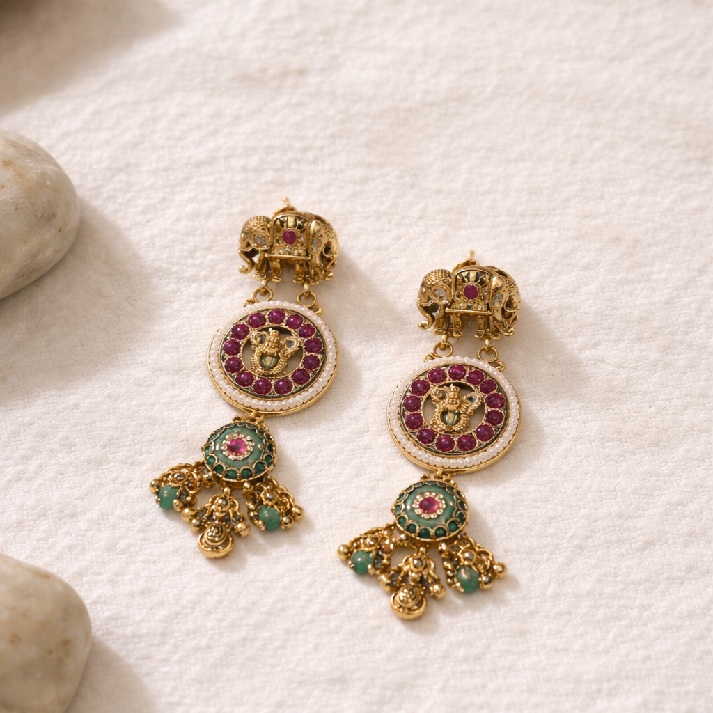 Noore Regal Temple Pendant Necklace Set