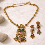 Noore Regal Temple Pendant Necklace Set