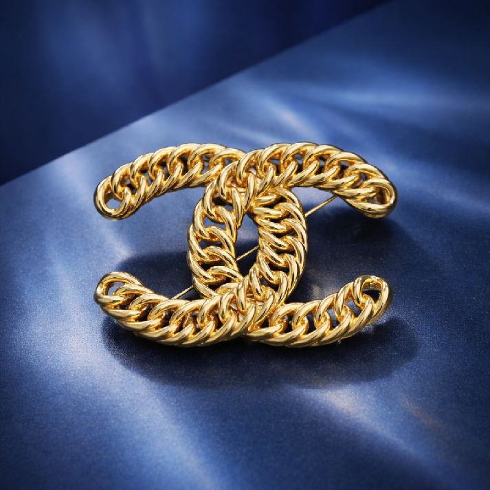 Interlocked Chain Link Statement Brooch