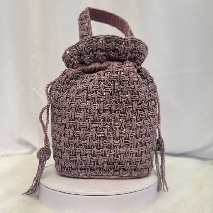 Dusty Rose Weave Potli – By Noore