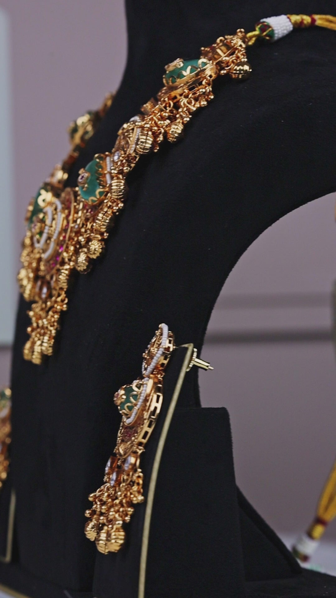 Mint Green Meenakari & Kundan Statement Choker Set