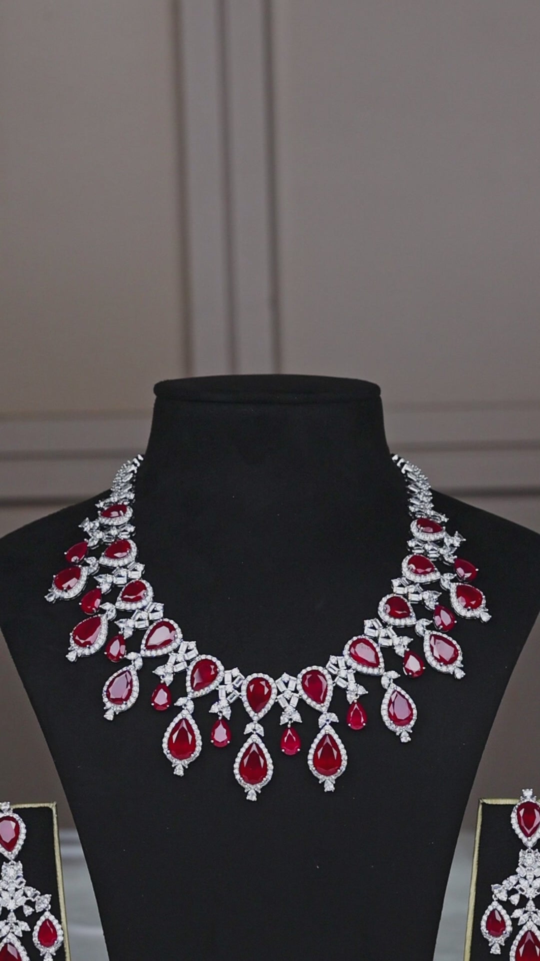 Luxury Ruby Red Teardrop Necklace Set with Matching Earrings